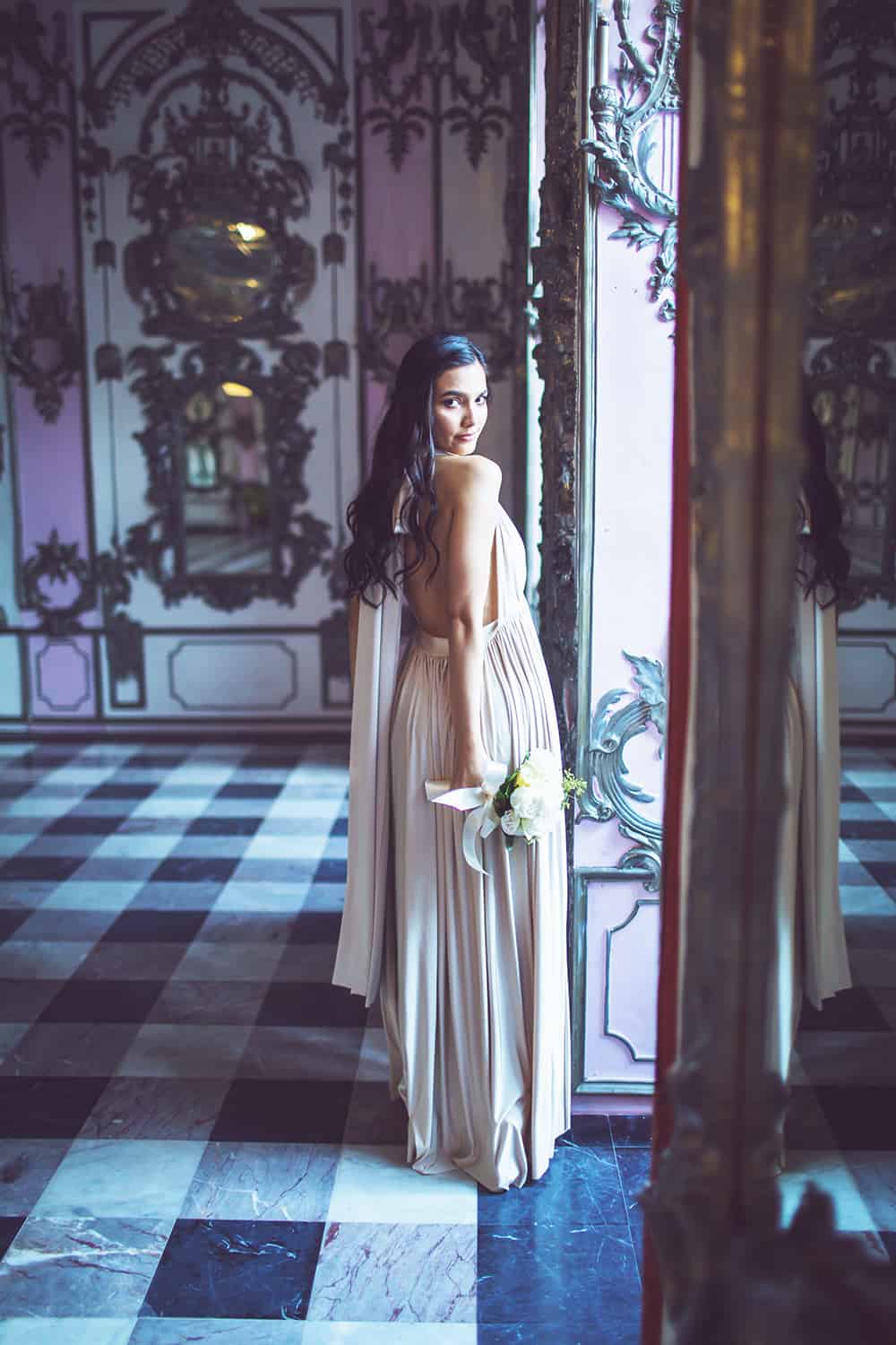 ELIZA AND ETHAN – Wickelkleid – Brautjungfernkleid – Champagne