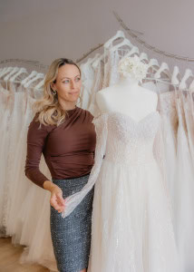 Brautkleid-mit-glitzer-und-perlen